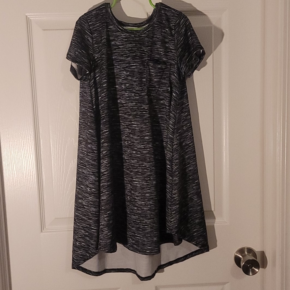 Black and white scarlett lularoe